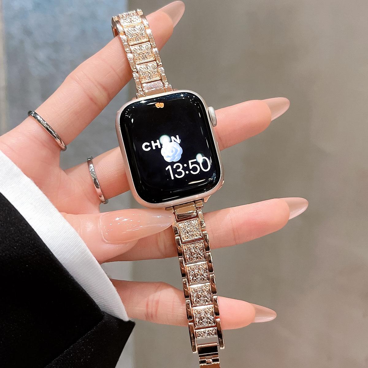 

Классический модный ремешок из сплава для iWatch 9 8 7 6 SE 5 4 3 Women Shiny Diamond Apple Watch 38 мм 40 мм 41 мм 45 мм 42 мм 44 мм 49 мм Браслет-лента 42mm 44mm 45mm 49mm розового золота
