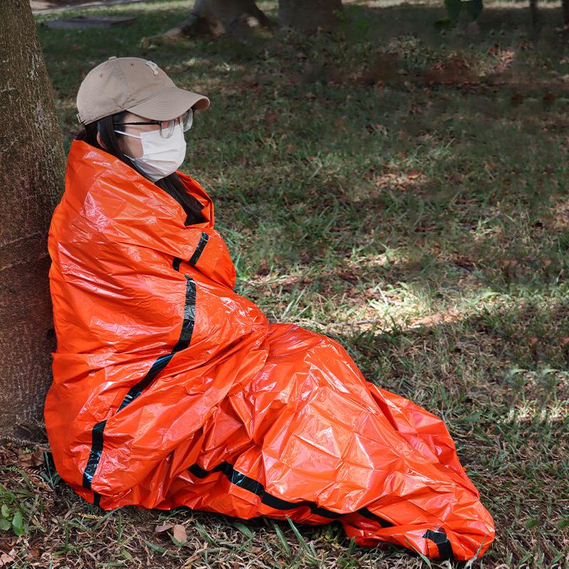 Outdoor Pe Aluminum Foil Emergency Sleeping Bag Simple Cold Proof Disaster Relief Emergency Warm Bag Raincoat Tent Storage