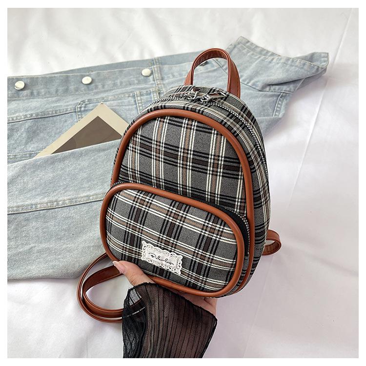 

Новый мультяшный клетчатый рюкзак 2025 корейская версия ретро премиум универсальная сумка изысканный женский рюкзак чёрный