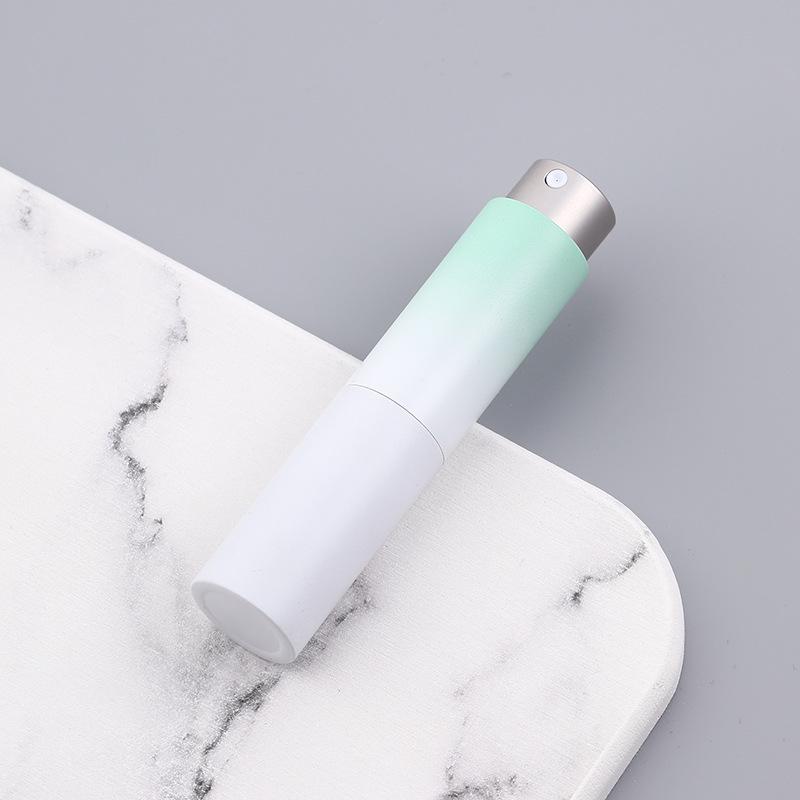 8ml Gradient Glass Twist-Up Perfume & Cosmetic Spray Bottle