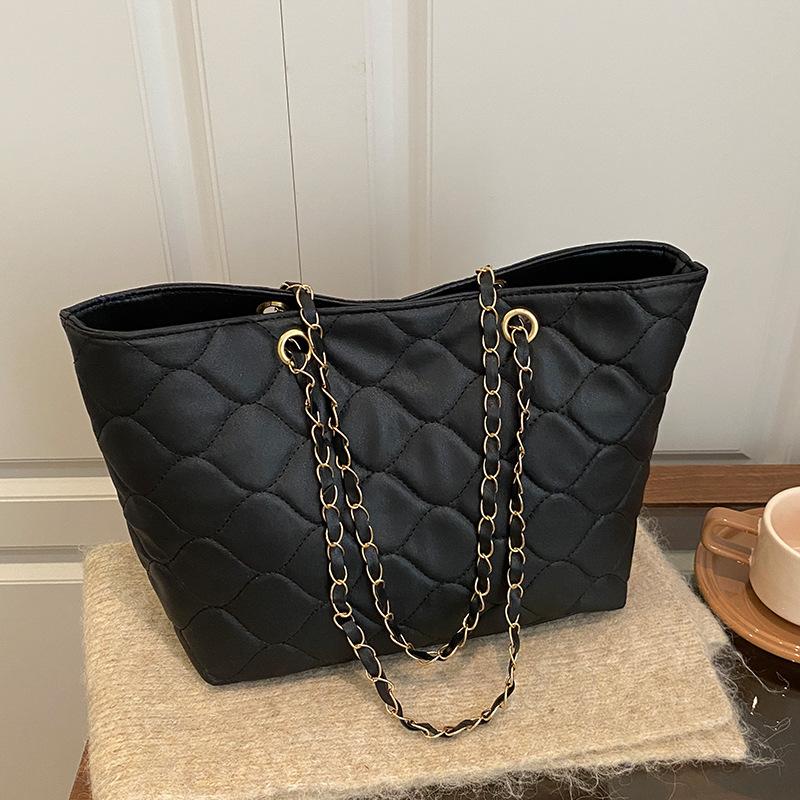 Tasche mit großem Fassungsvermögen, Modische Single-Shoulder-Crossbody-Tasche, Retro Diamantförmige Ketten-Achseltasche