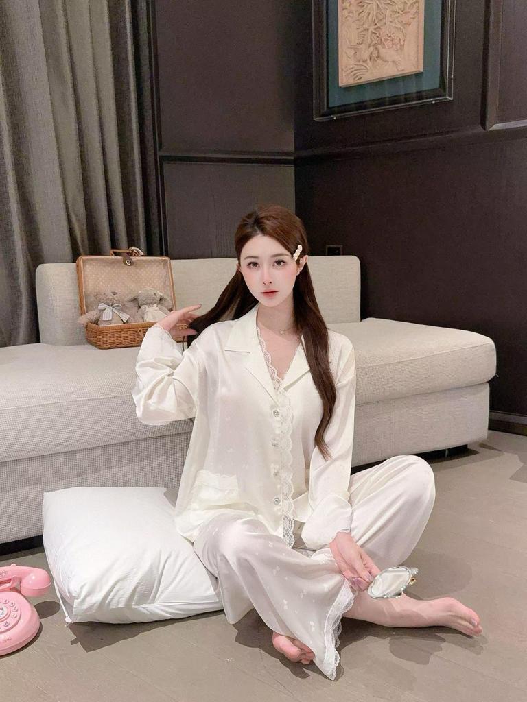 Women's Ice Silk Pajamas - Lazy Embossed Pink Lace Cardigan, Long Sleeve, Youthful Style.