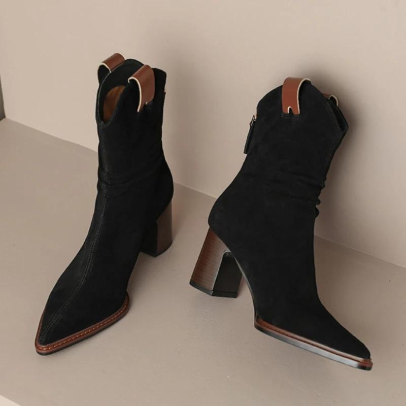Fashion Suede Low Heel Ankle Boots Chunky Western Cowboy Boots for Ladies Wrinkles Pointed Retro Knights Short Boot Chelsea Boots