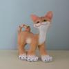 Fortune Cat Ornament Resin Material Fine Craftsmanship Cat Sculpture Wealth Symbol Decor Home Party Decoration