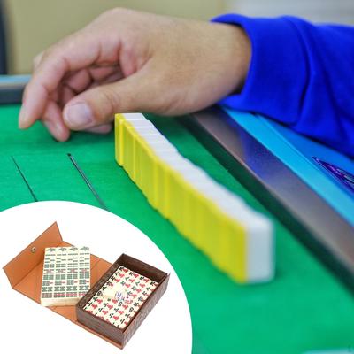 Chinese Mahjong Entertainment Game Mini Travel Kit with Storage Box for Festival