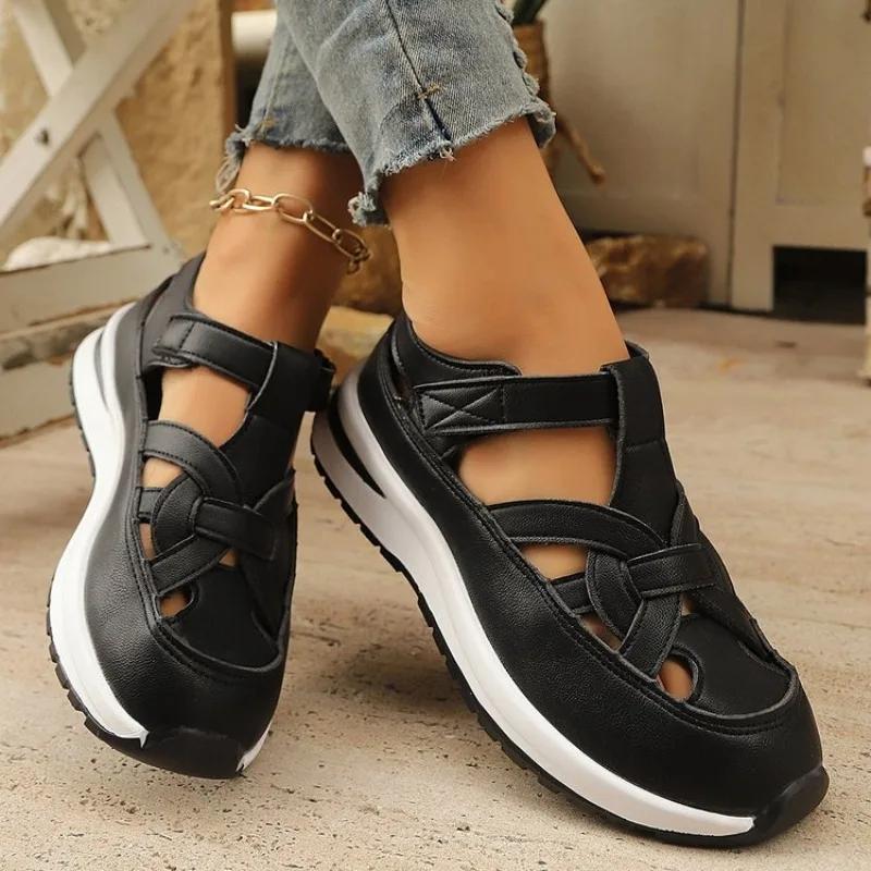 2025 High Quality Ladies Shoes Buckle Strap Women's Sandals New Closed Toe Office and Career Summer Solid Wedge Sandals Zapatos