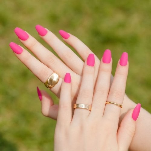 

MUZMAK Reusable Nail Tips Berry Berry Cherry Coffin