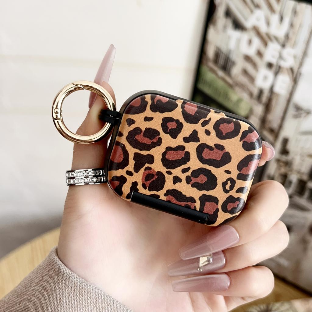 For AirPods Pro 2/Pro Protective Case PC + TPU Leopard Earphone Cover with Mirror and Hook
