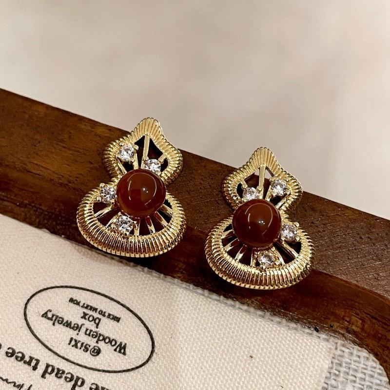Natural tiger's eye stone series stud earrings for women Maillard exquisite retro earrings niche light luxury high-end temperament earrings