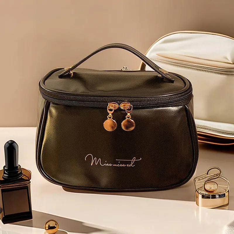 WTEMPO Retro Handheld Makeup Basg Portable Large Capacity Travel Storage Wash Bags Cosmetics Travel Storage Bags