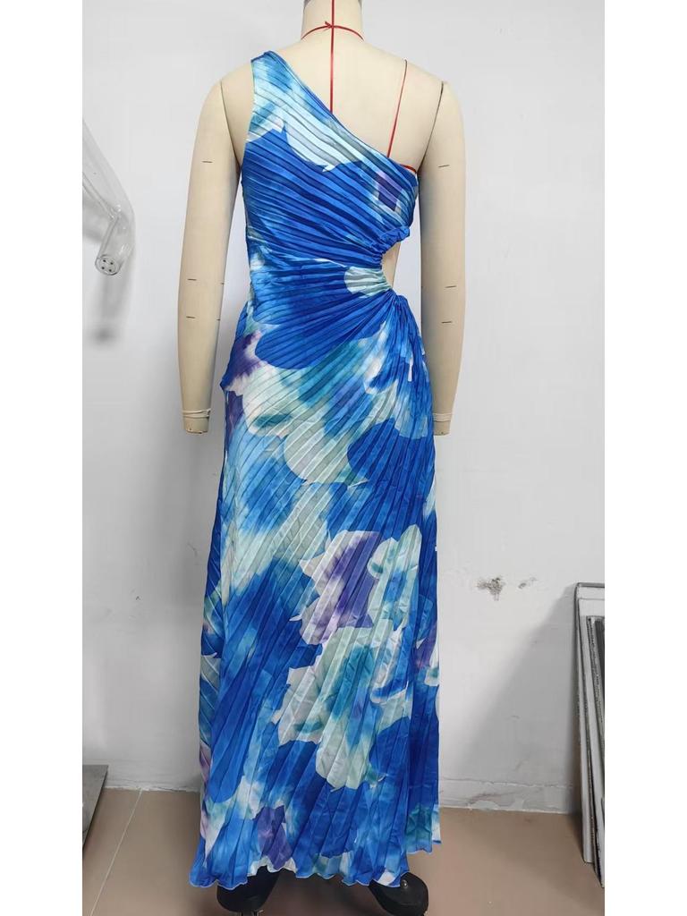Elegant One-Shoulder Pleated Evening Dress with Waist Cutout - Spring/Summer Style