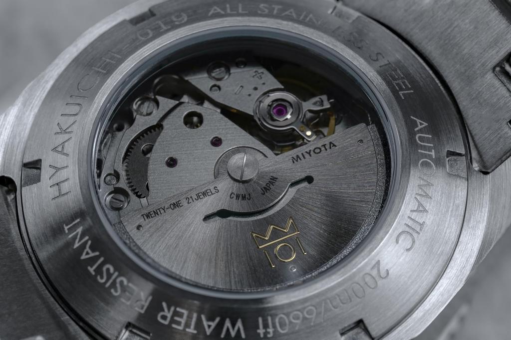 Hyakuichi 20 ATM Water Resistant Dive No White [HYAKUICHI 101] MODEL.19 Watch, Mechanical, Date,