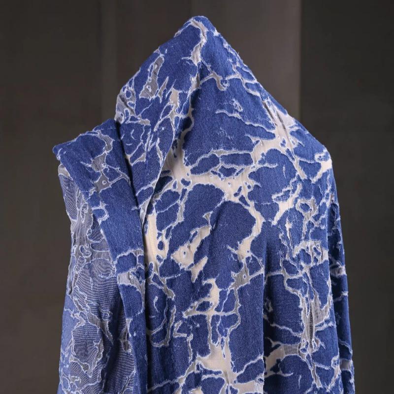 Вырезанная креативность Трехмерная текстура Ткань Синяя джинсовая ткань с эффектом трещин Ручная работа DIY Дизайн одежды 50x160cm синий