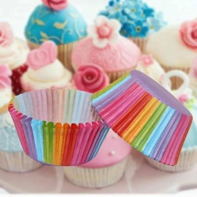 100 Pièces Coloré Arc-en-ciel Papier Gâteau Tasse Cupcake Papier Muffin Plateau de Fête Ustensiles de Cuisson Supports Caisses à Cupcakes Doublures Fête de Mariage