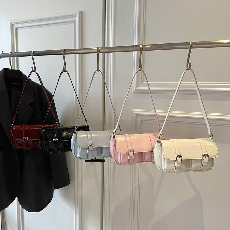 Retro simple mailman bag hand carry small square bag new trendy high-end fashion baguette bag single shoulder messenger bag