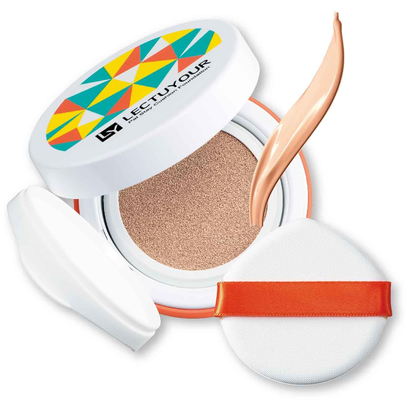 

Lecture Pat Stay Cushion Foundation with Puff in foundation with a lightweight finish that lasts and and rubbing SPF34 Product 74481 [Made Japan]