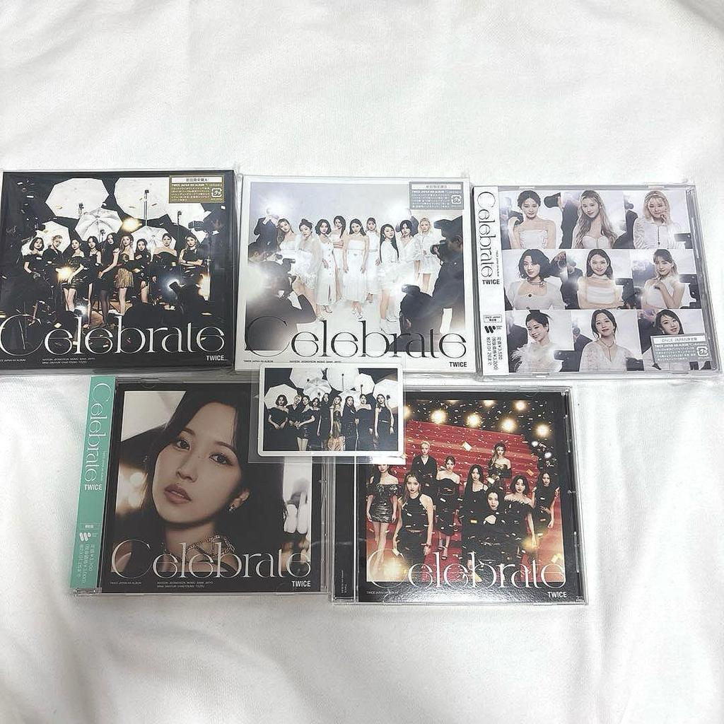 [USED] TWICE Celebrate 5-piece set