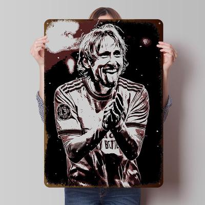 Luka Modric Football Art Poster Arte Murale Personalizzato Segnali Metallici Vintage Targhetta in Latta Retrò per Man Cave Decorazioni per la Casa Casa