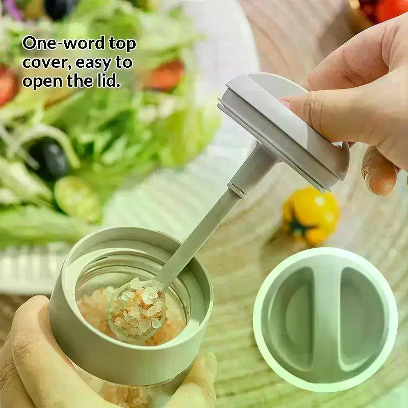 1Pcs Sealed Glass Seasoning Jar Quantified Moisture-proof Salt Storage Container With Spoon Seasoning Box Restaurant Fresh