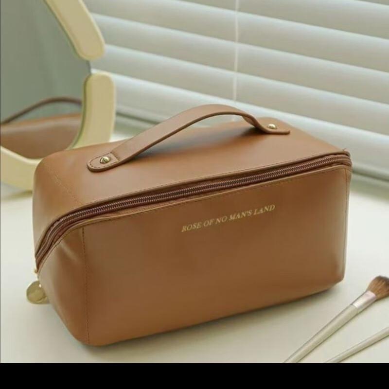 Portable Large Capacity Storage & Cosmetic Bag