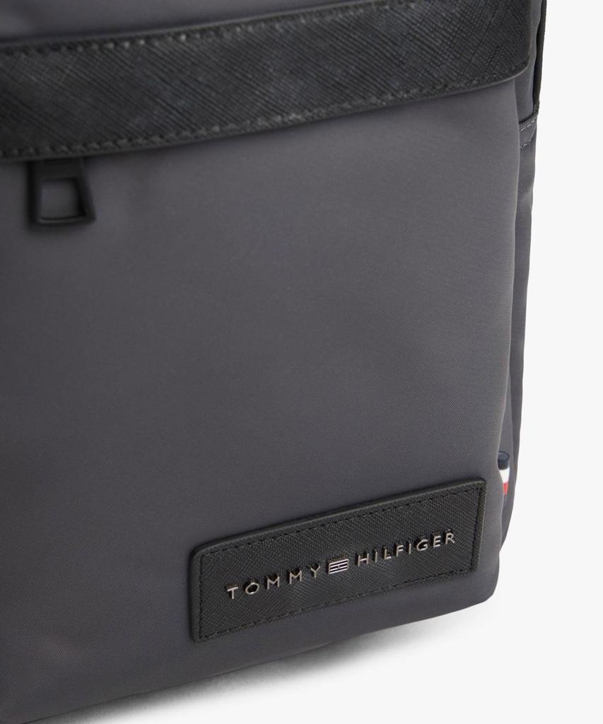 Tommy Hilfiger Schlingtasche mit Außentasche AM14026 KOSTENLOS Grau PSM