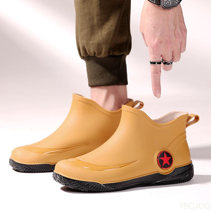 Fashion New Short Tube Low Top Anti Slip Waterproof Men's Rain Boots Popular Flat Bottomed Sleeve Men's Rain Boots