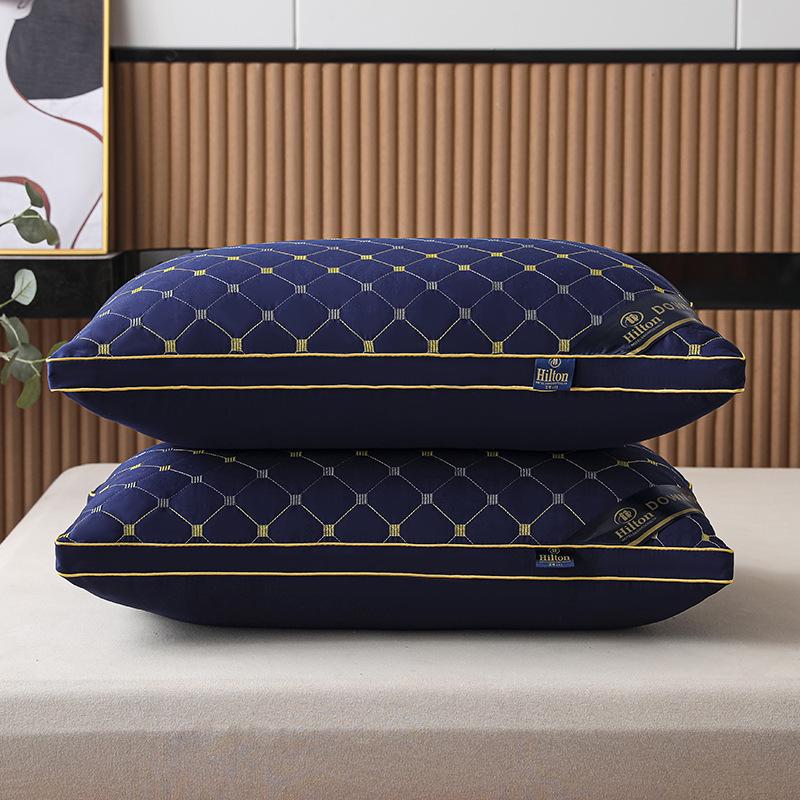 

Luxurious High-Support Neck Protection Pillow for Adults Low Pillow 700g