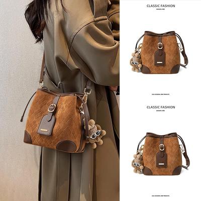 Bags Women's Bags Autumn and Winter New Fashion Versatile Messenger Bags Niche Design Retro Shoulder Bucket Bags