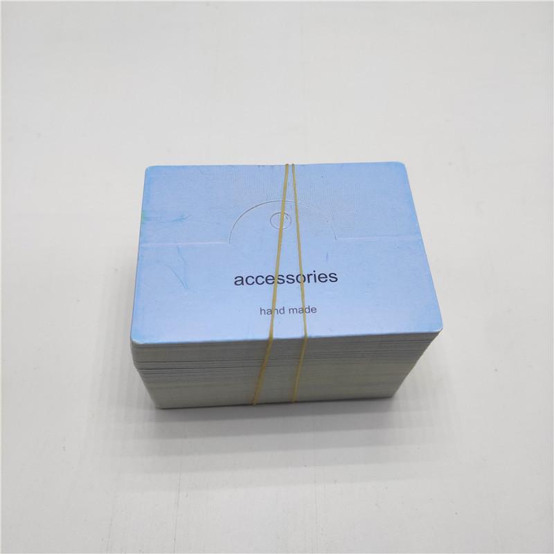 

«Карточки для упаковки аксессуаров для волос»: 100 листов, 8x6 см, складывающиеся в «бабочку», белые