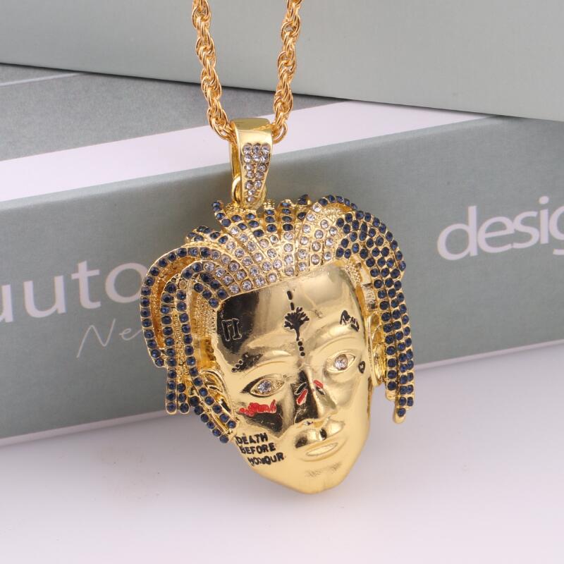 Trendy Hip Hop Men's Face Necklace - Creative & Stylish Jewelry