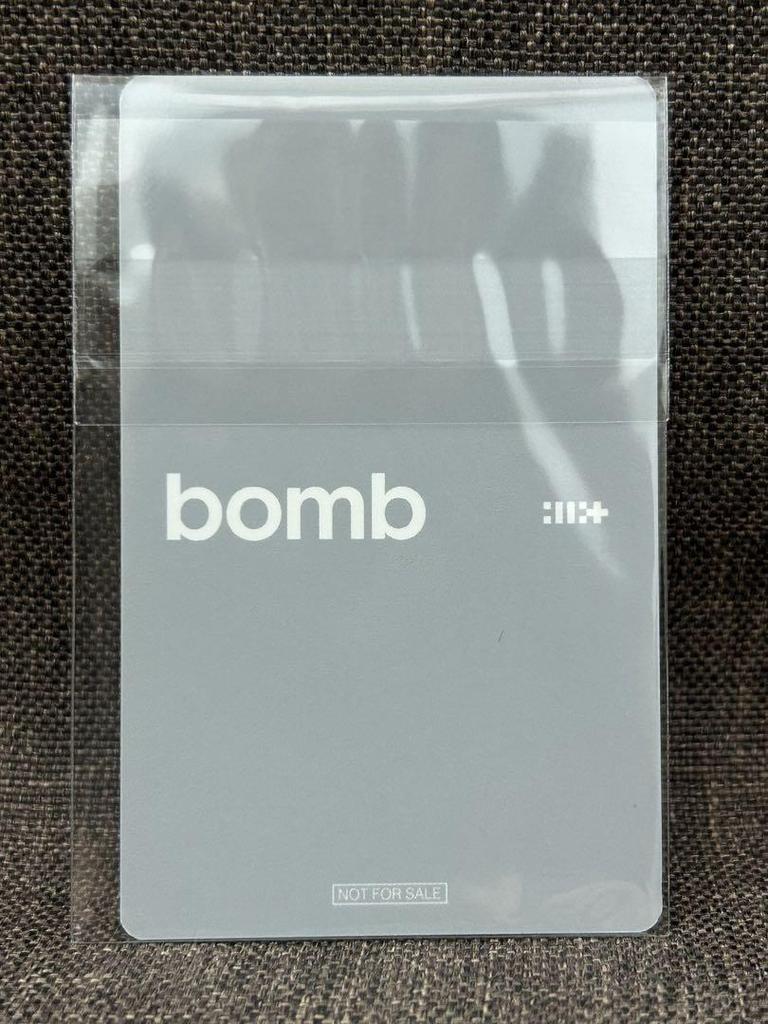 [USED] ILLIT bomb Amazon bonus trading card ABC