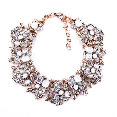 Short Necklace Women'S Fashion Full Of Diamonds Exaggerated Flower Necklace Clothing Accessories