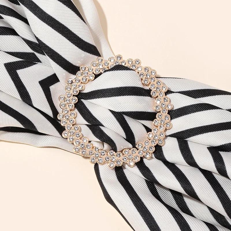 Cataramă multifuncțională din aliaj pentru eșarfă, rafinată, în formă japoneză, broșă de curea, cataramă pentru eșarfă cu diamante, la modă și versatilă