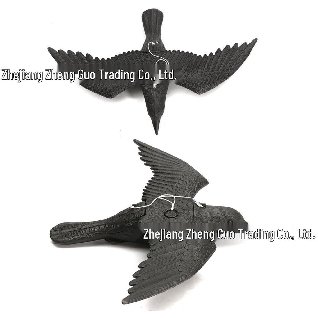 Magpie Flying Bird Plastic Ornament - Outdoor Garden Courtyard Decoy and Bird Repellent