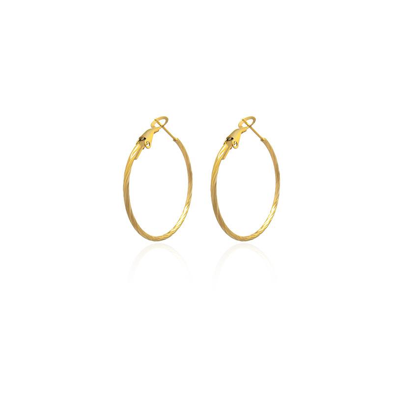 Einfache und übertriebene schlichte Kreis Metall gedrehte Kranz runde Ohrringe für Frauen