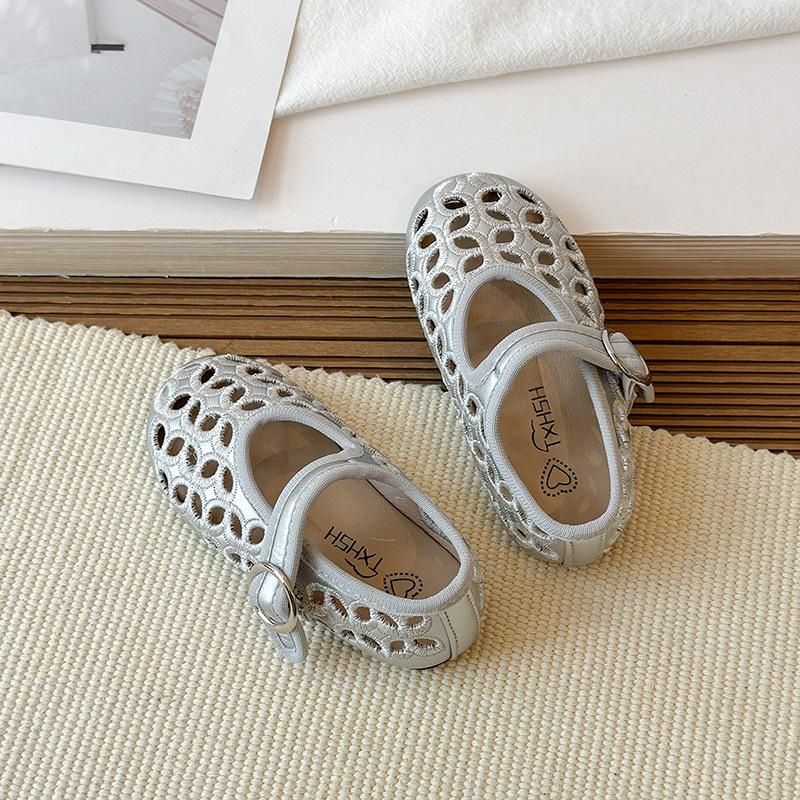 Kids White Hollow Out Breathable Mary Jane Sandals