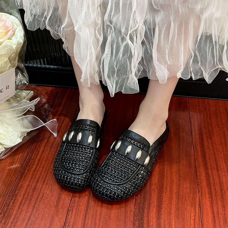 Luxury Woven Slippers Women Shoes Round Toe Metal Buckle Casual Style Lazy Outside Wearing Women's Sandals Elegant Slides Women