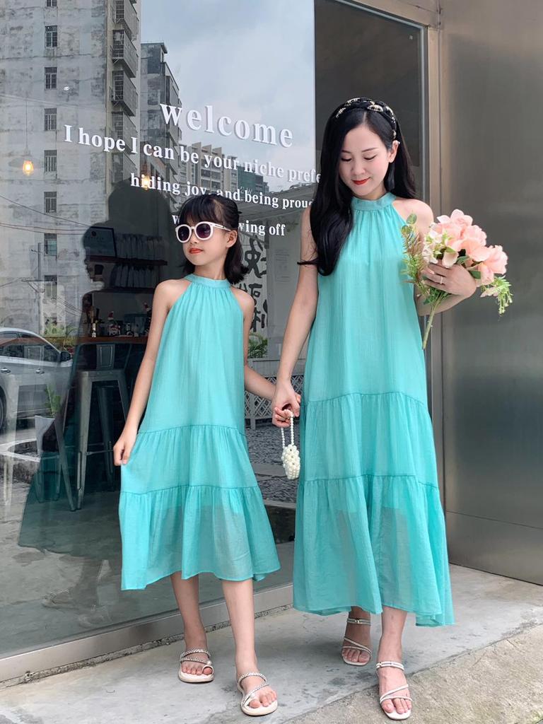 2024 Summer Mint Green Halter Dress for Mother and Daughter - Perfect for Sanya Beach Vacation