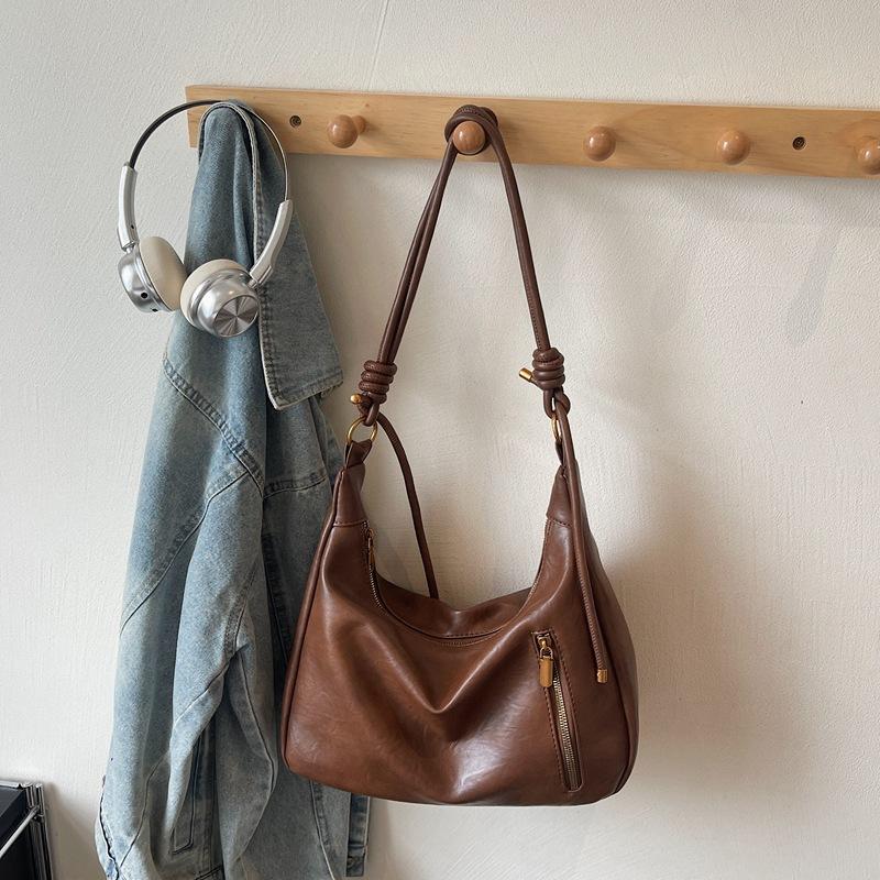 Retro Commuter Large-capacity Tote Bag Women's 2025 New Casual Shoulder Crossbody High-value Fashionable Shoulder Backpack