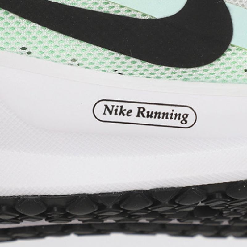 Nike Chaussures de course W Downshifter 13