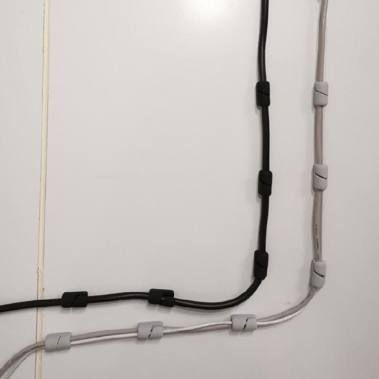 5Pcs Cable Clamp Data Line Fixer Holder Cylindrical Wire Management Clip Desktop Tool for Wall Desk Christmas Light