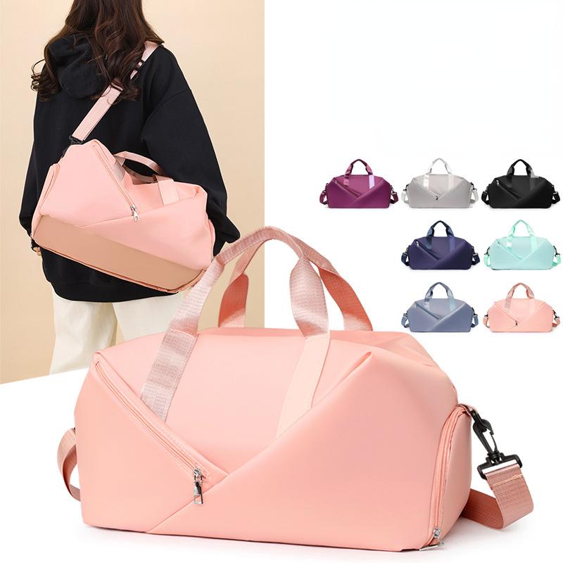 

Водонепроницаемая спортивная сумка большой вместимости для фитнеса и путешествий — стильная, с отделением для сухого и влажного воздуха, идеально подходит для активного образа жизни фиолетовый