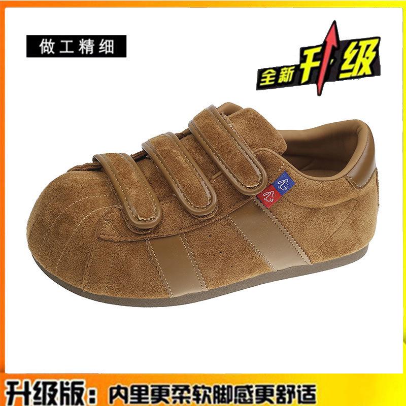 

Кожаная версия кукла с большой головой немецкие тренировочные туфли женские 2025 новые универсальные шлифовальные наклейки повседневная спортивная обувь кеды одинарная обувь 40