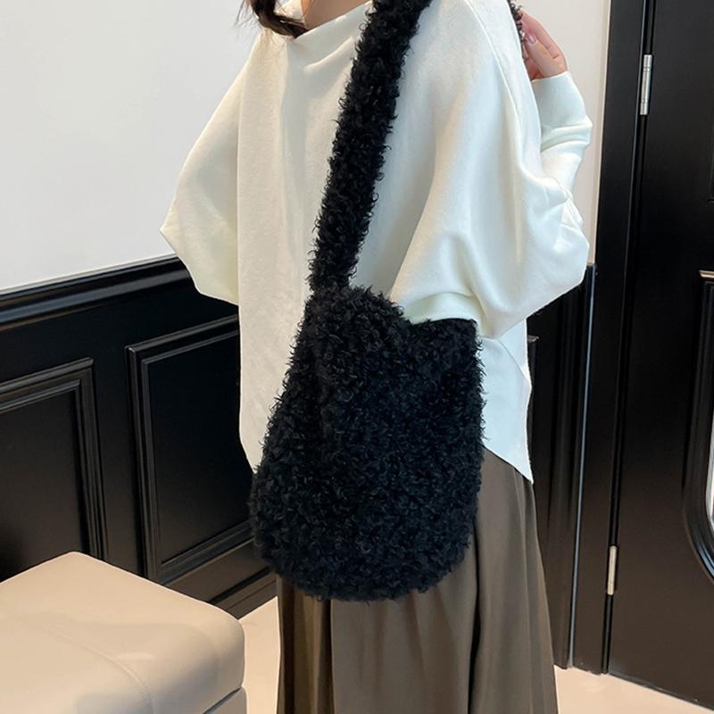 Yogodlns Korean Version Autumn and Winter New Women's Fashionable Versatile Practical Fashion Long-Haired Furry Shoulder Crossbody Bag