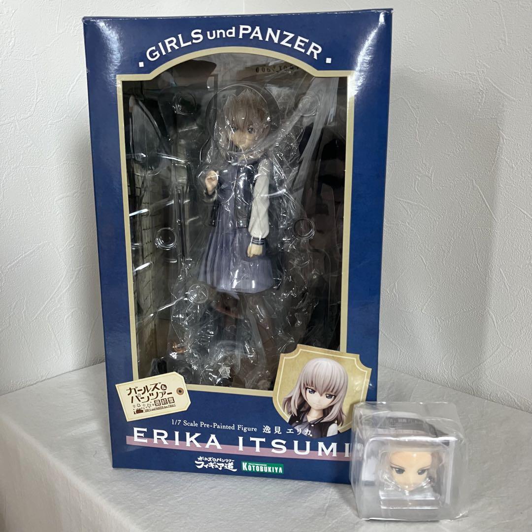 

[USED] Opened Erika Itsumi figure from Garupan with bonus item