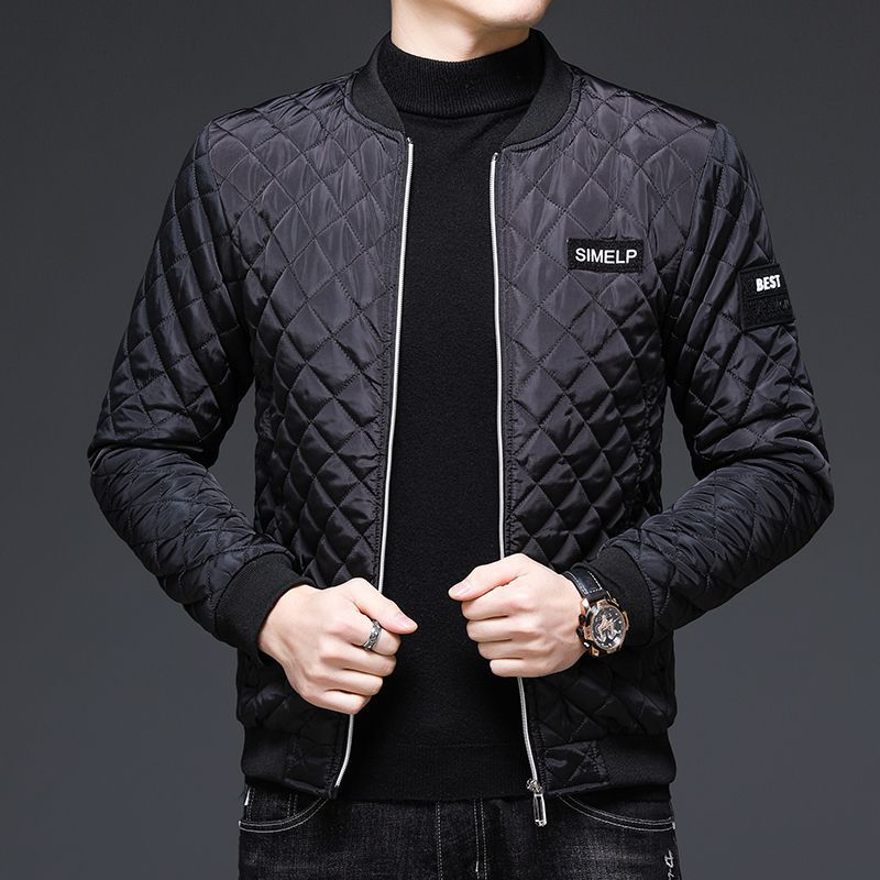 Gepolsterte Herren Herbst- und Winter-Wattierte Kleidung Koreanische Version Jugend Dünne Baseballkleidung Kurze Wattierte Jacken und Jacken