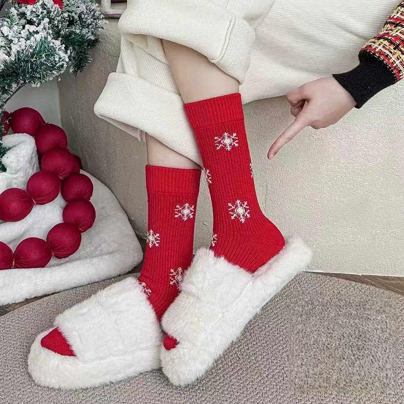 2025 Zodiac Year Red Mid-Calf Cotton Socks: Sweat-Absorbing, Thickened, Warm, and Anti-Odor