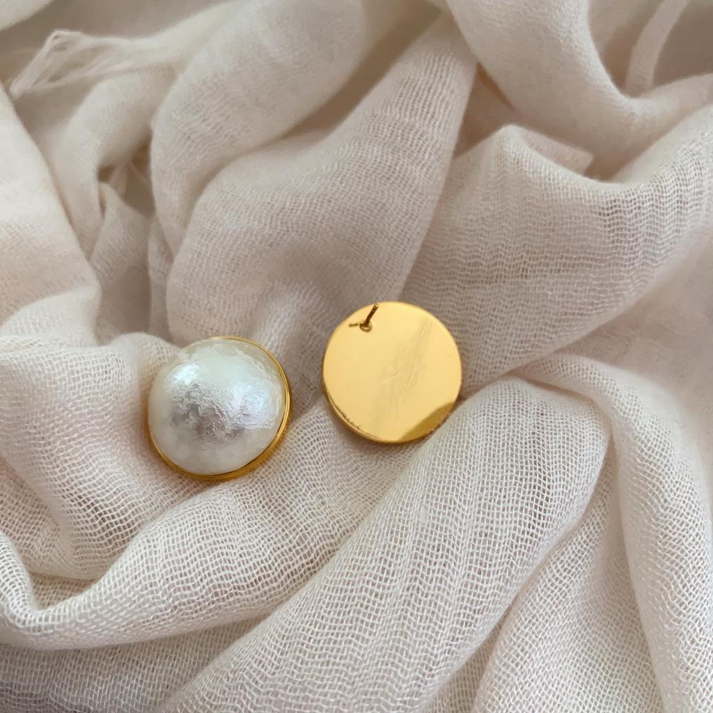Korean semi-round cotton pearl stud earrings 1111 new retro premium large pearl earrings temperament earrings