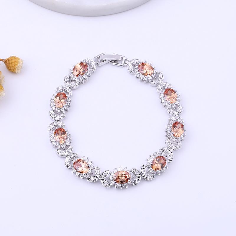 Europe and The New Four Leaf AAA Zircon Bracelet Girls Copper Inlaid Colored Gems Bracelet