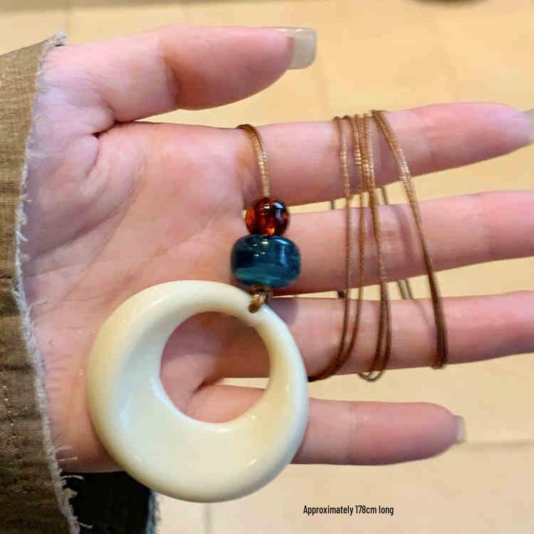 Elegant Geometric Resin Ring Necklace: Chic Long Chain for Women